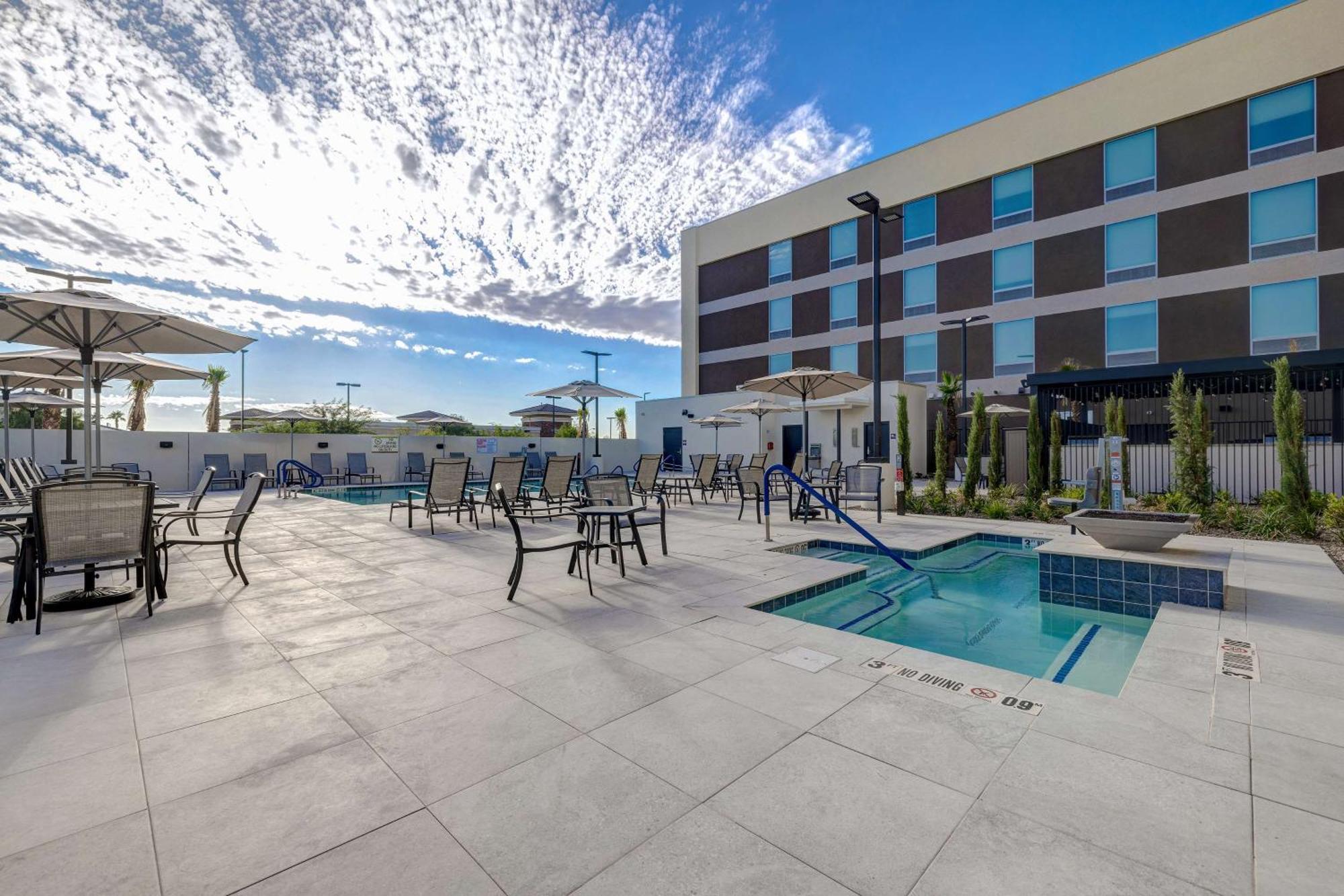 Home2 Suites By Hilton Las Vegas Northwest Экстерьер фото