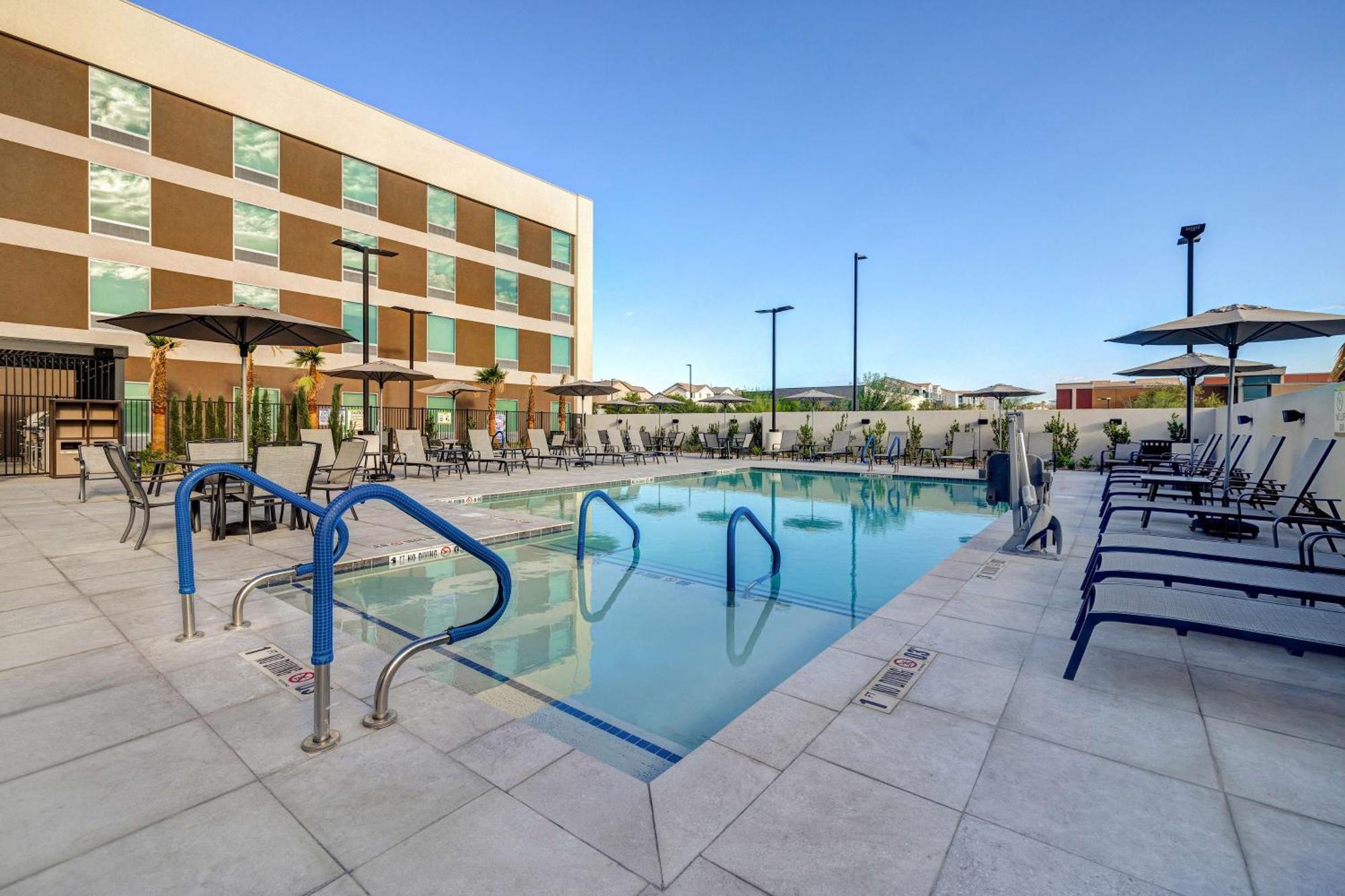 Home2 Suites By Hilton Las Vegas Northwest Экстерьер фото